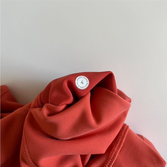 Lululemon Swift Speed High Rise Tight athletic leggings 25” - Picture 3 of 8